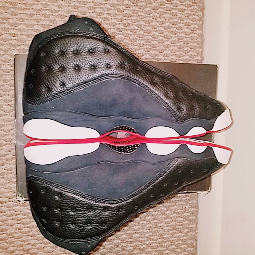 *SOLD* Jordan 13 "Playoffs" 2011 - Picture 6 of 8